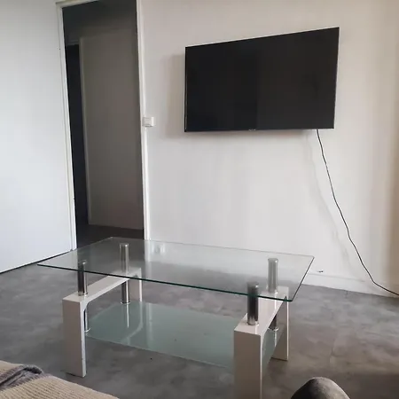 Calme Et Ecologie Aux Portes De Paris 民宿 塞纳河畔伊夫里