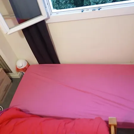 Habitación en casa particular Calme Et Ecologie Aux Portes De Paris