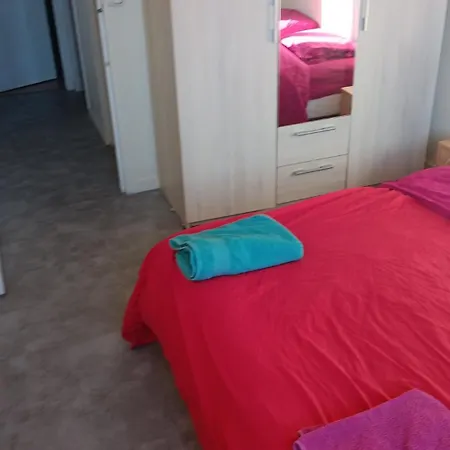 Calme Et Ecologie Aux Portes De Paris Habitación en casa particular *